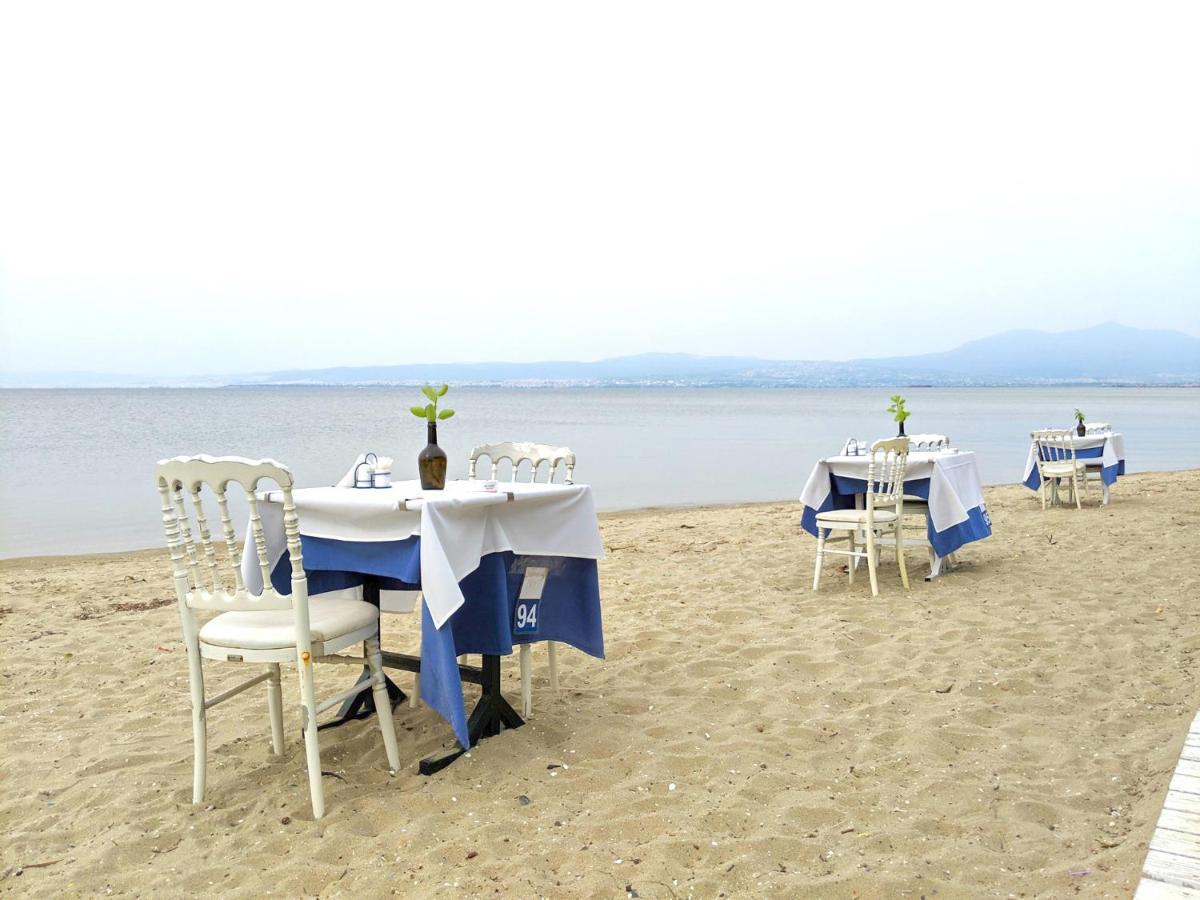 Irene Seafront Apartment Neoi Epivatai Buitenkant foto